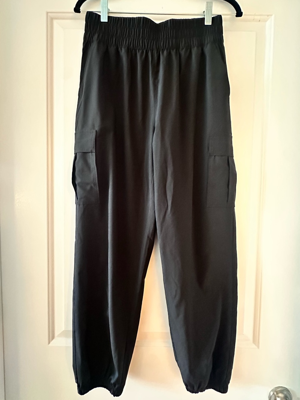 GAP Black Elastic-Waist Cargo Joggers